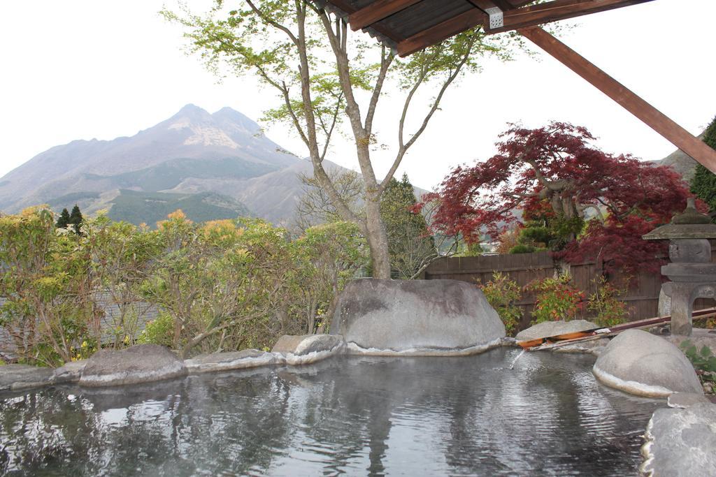 Yufuin-Sanso Waremokou Hotel Exterior photo