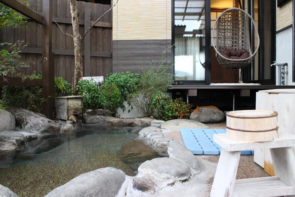 Yufuin-Sanso Waremokou Hotel Exterior photo
